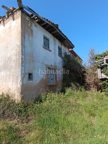 Foto 7f5f105f-9d4a-4f65-bdec-072853ff4c27. Masia a n/a a Pravia