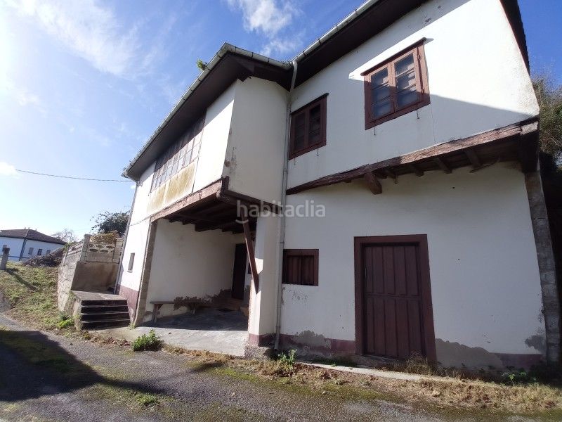Foto 864a3790-8f77-4121-9aae-eab338cf859f. Casa a n/a a Salas