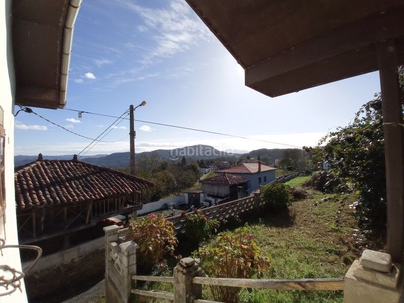 Foto efb4666f-3b10-4ef0-b8d3-0d00d31d646d. Casa a n/a a Salas