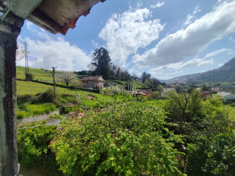 Foto 6115337d-152f-4053-b4ec-6a2368e06eeb. Casa adossada a n/a a Pravia