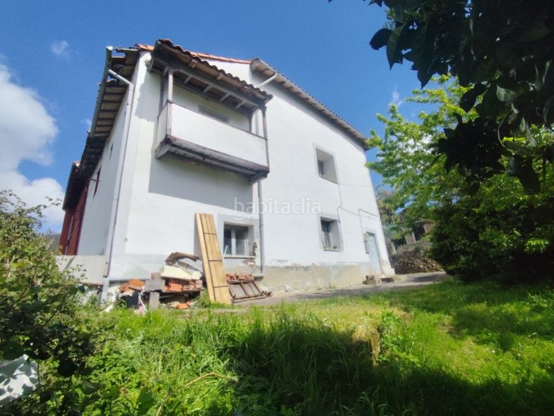 Foto 6379da0e-c0b0-43ee-8e8e-74bc856464ae. Casa adossada a n/a a Pravia