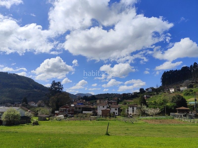 Foto e1ab3389-79a1-4058-a192-4a65e45a2a8b. Casa adossada a n/a a Pravia