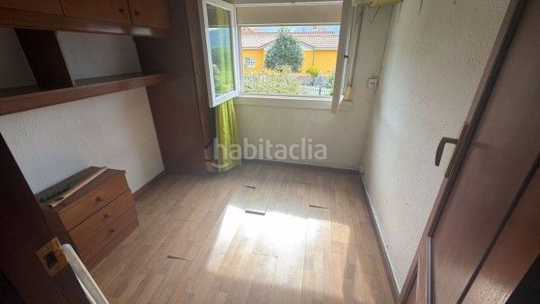 Foto 30adf8fd-3380-43e5-adca-37ac40744eb5. Casa a n/a a Pravia