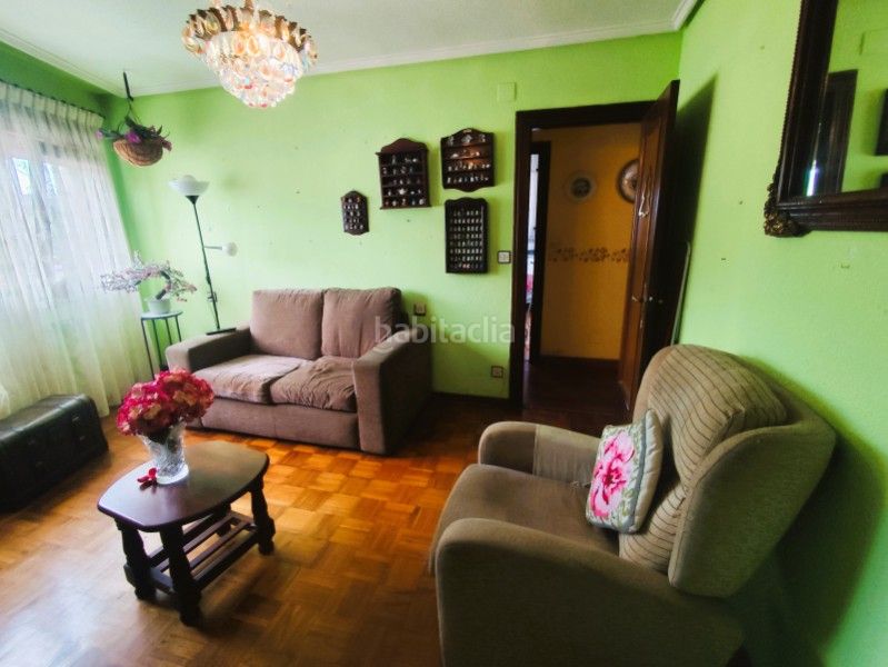 Foto b0d4f4a3-78f4-477b-b238-c90299d5e140. Pis amb calefacció a Pravia