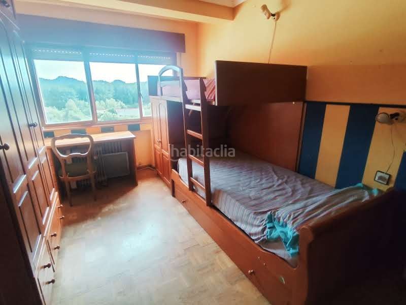 Foto dcf09e0c-cf34-4756-8fac-9de6bed1cbc0. Pis a Pravia