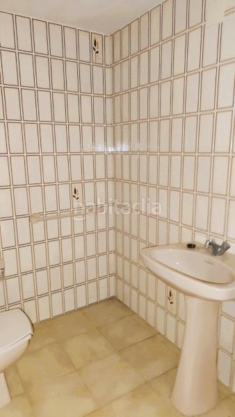 Foto eaf3c8e9-6f52-4745-9d5c-612cc713a487. Local comercial a n/a a Pravia