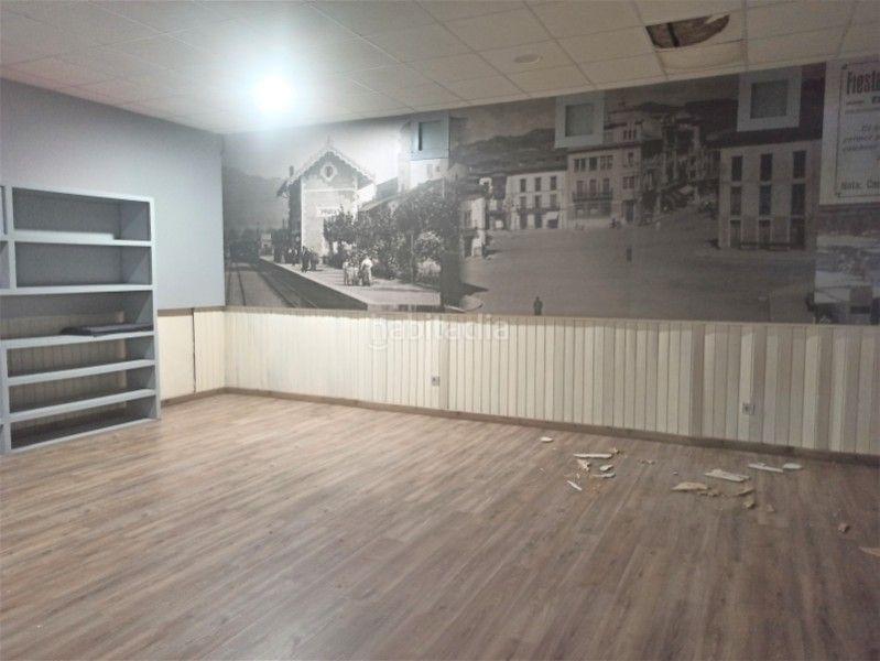Foto 5d875e7f-1947-4da3-8bee-618ff86ece30. Local comercial local en venta en , asturias en Pravia