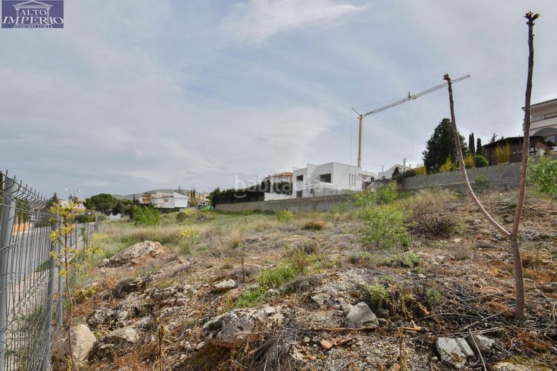 Foto a362215c-cf83-4111-bb50-a885d24c97ae. Terreno residencial en calle de trevenque 17 parcela edificable en el barrio en Monachil