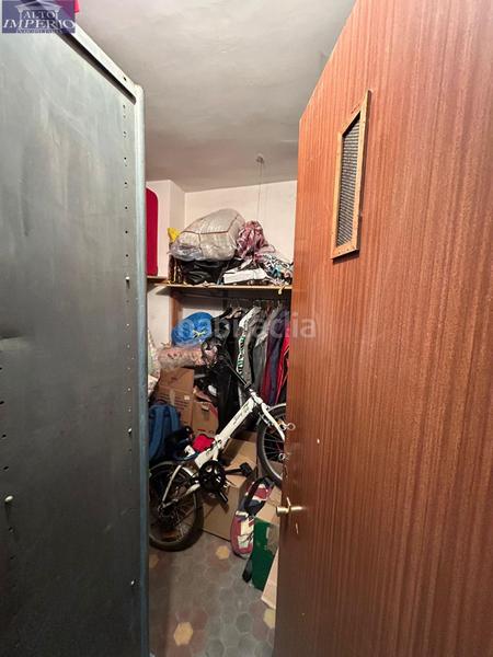 Foto 62d482d3-c6cf-4bb2-b920-b13a44cd5ab2. Parking voiture dans Pajaritos Granada