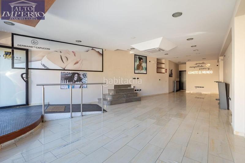 Foto e5ce3c33-5070-4935-b04b-19fe1c08bf1b. Local commercial dans Barrio de la Vega Monachil