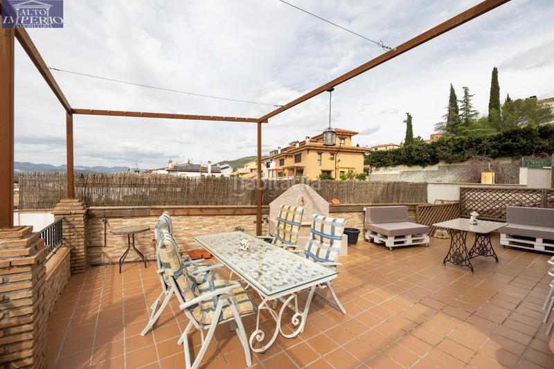 Foto a28463d3-0819-4469-873f-4e636cbc9cd1. Chalet en calle el tejo 19 en Barrio de la Vega Monachil