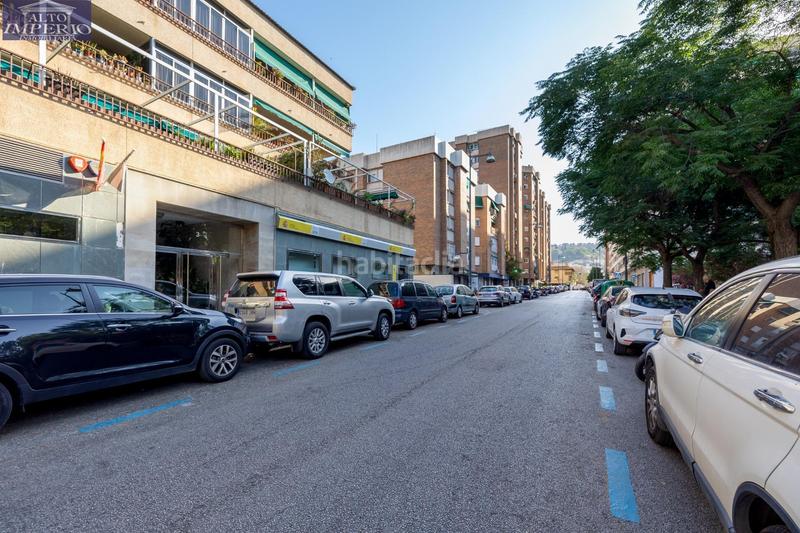 Foto 993fa60d-b000-4f37-a567-b9fefb1105ea. Aparcament cotxe a Parque Lagos Granada