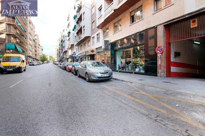 Foto 0120d8cc-6be1-47e0-8057-dc53855a3779. Parking voiture dans Camino de Ronda Granada