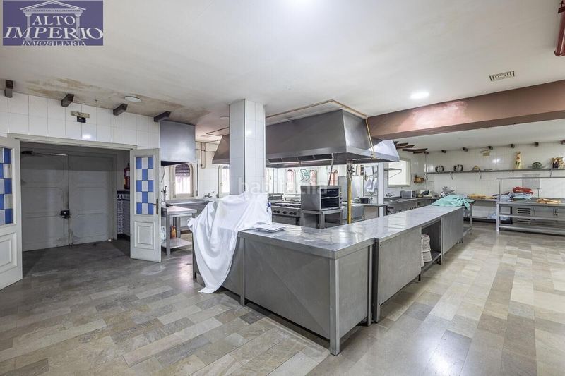 Foto 1de831bf-aca9-436d-85b6-acd12d3d1700. Local comercial a Pinos Genil