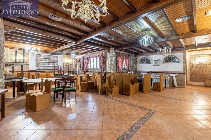 Foto 93d783a7-d7a3-4c51-921b-648494106e25. Local comercial a Pinos Genil