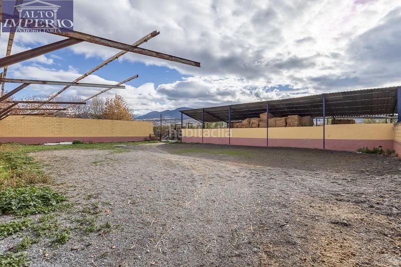 Foto 17292010-b362-4f94-b8a3-db7167cfe1de. Chalet with heating parking in La Zubia Ciudad Zubia (La)