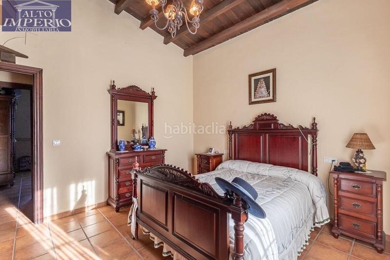 Foto 9737a699-96ba-46d0-a026-3c9f79641e53. Chalet with heating parking in La Zubia Ciudad Zubia (La)