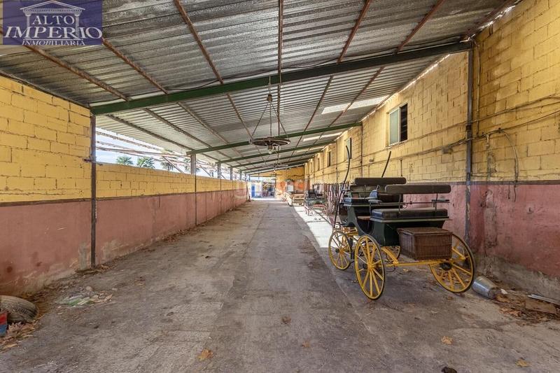 Foto ca9332cf-2aeb-4fda-b29d-e5a81f68cd76. Chalet with heating parking in La Zubia Ciudad Zubia (La)