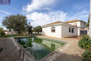 Maison à Barrio de Albaicín. Casa en planta baja con terreno en albaycín