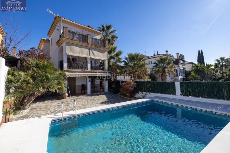 Foto 4806dd43-23b8-4d51-bb03-bf7d10fbbbd6. Xalet amb calefacció aparcament piscina a Urbanizaciones Alhendín