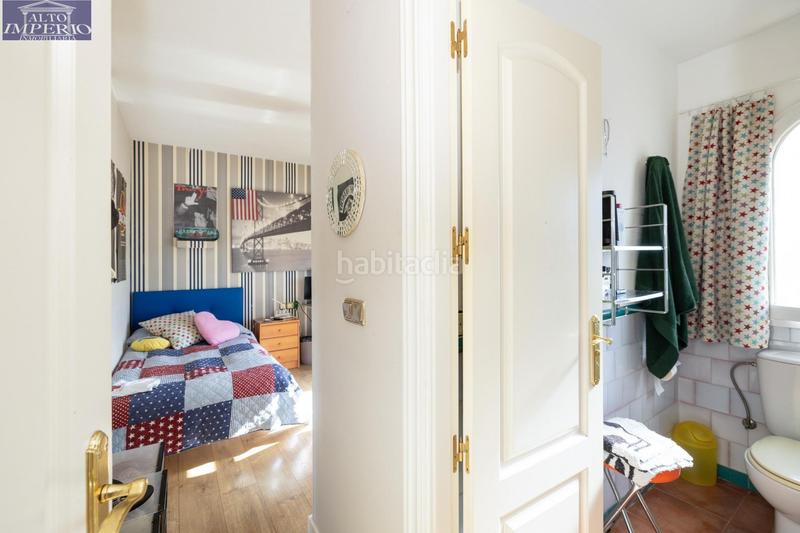 Foto 733dd6be-ed94-47aa-b081-6f0a64a2e9da. Xalet amb calefacció aparcament piscina a Urbanizaciones Alhendín