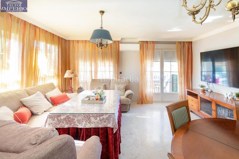 Foto 79a62f27-d351-4b3e-b4e1-0b6f9e81eed1. Xalet amb calefacció aparcament piscina a Urbanizaciones Alhendín