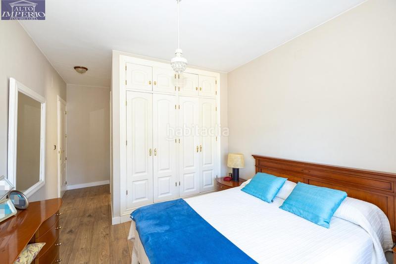 Foto 82c3cbf3-c6b3-4527-9ffc-9cb0afc49708. Xalet amb calefacció aparcament piscina a Urbanizaciones Alhendín