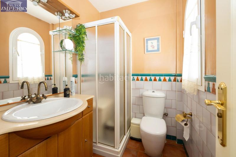 Foto 9b4926c4-72e0-4d9a-8894-e672aebdd96e. Xalet amb calefacció aparcament piscina a Urbanizaciones Alhendín