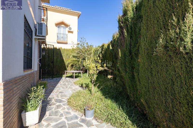 Foto a5b7bc6e-4c56-4400-aa83-e600047e2b43. Xalet amb calefacció aparcament piscina a Urbanizaciones Alhendín