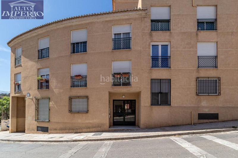 Foto a2af9a6b-abe7-4d23-974b-3783688fdb0b. Pis amb calefacció aparcament a Bola de Oro Granada