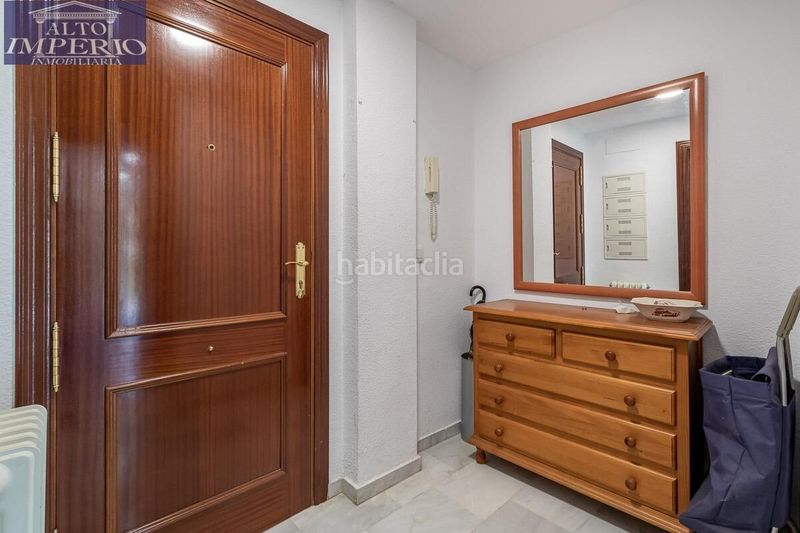 Foto c489a842-b1e5-4767-ac83-b3567726fc70. Pis amb calefacció aparcament a Bola de Oro Granada