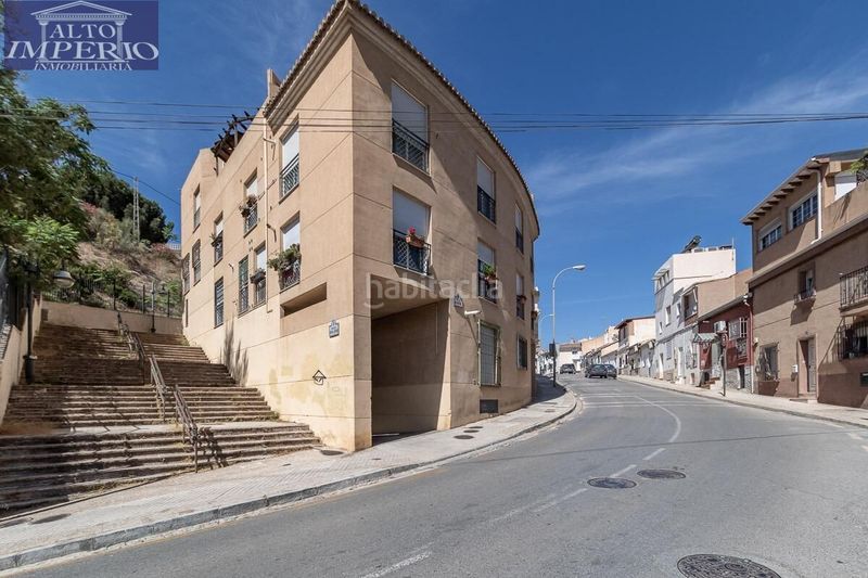 Foto d5da6c79-445a-4cdd-9351-efe49215fed5. Pis amb calefacció aparcament a Bola de Oro Granada