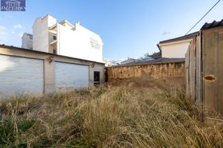 Terreny residencial a Avda. De los Ogíjares. Oportunidad de inversión!!! parcela ubicada  en zona privilegiad