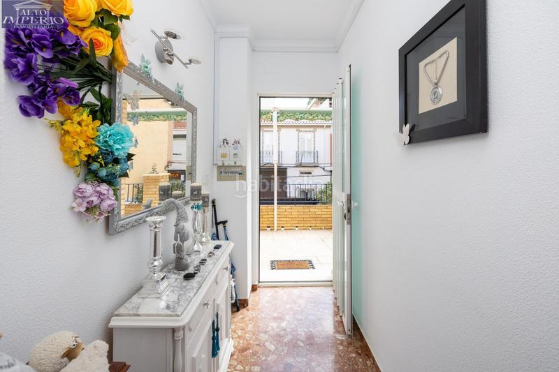 Foto 062c2fc9-f9e3-480b-b3b1-19e555a67599. Casa  en pleno centro en San Antón Armilla