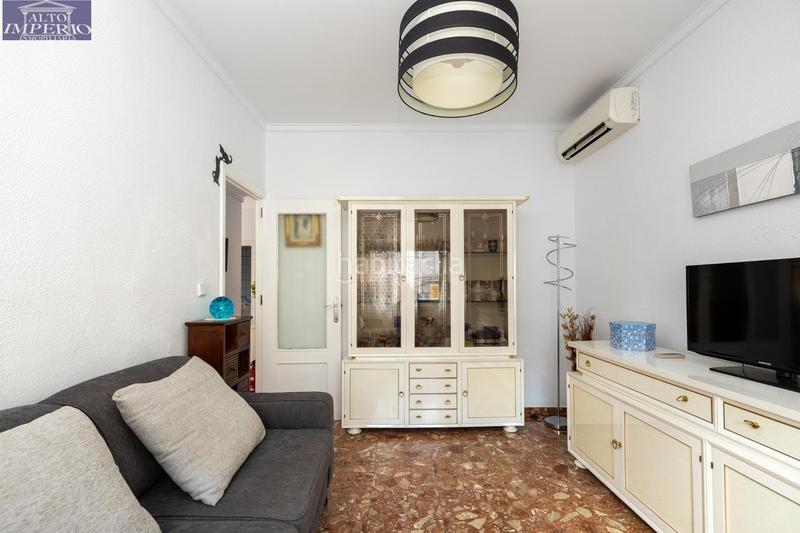 Foto 956e1f83-e624-48a9-b086-a01c1ae63f61. Casa  en pleno centro en San Antón Armilla