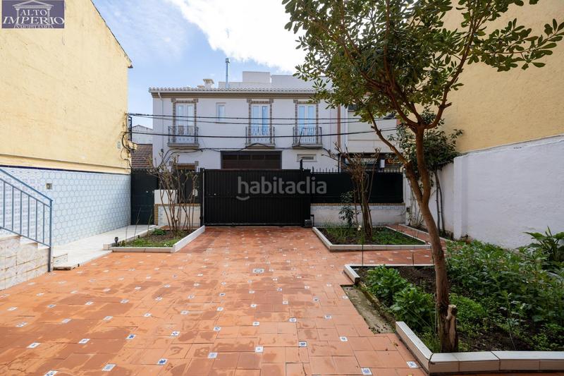 Foto aa4b5f43-503d-4018-a735-1d2f09d1e9c6. Casa  en pleno centro en San Antón Armilla
