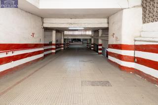 Aparcament cotxe  Avenida andalucia. Estupenda plaza doble cerrada