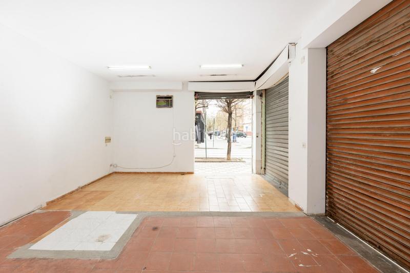 Foto b3180ed2-0c1b-48f2-a989-4b2ca57c1673. Locale commerciale in Castaño - Mirasierra Granada