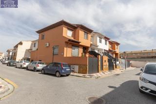 Casa a Calle de juan de la cierva 45. Estupenda casa en churriana