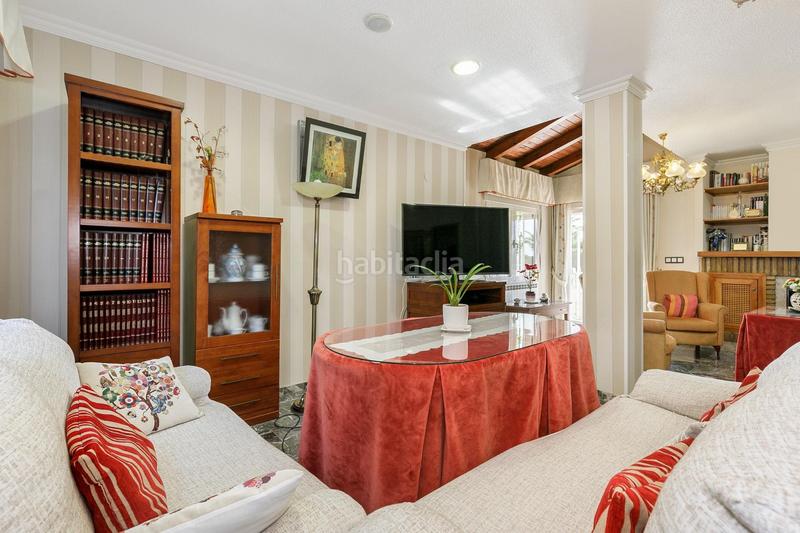 Foto bd9effff-c4c1-4bd1-b89a-85cdf8fa37a1. Chalet se vende espectacular chalet en monteluz en Peligros