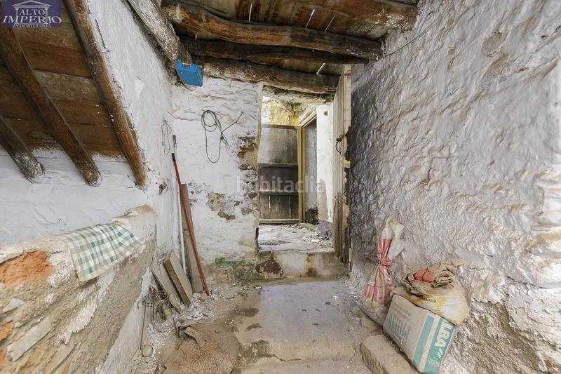 Foto 49c4b08e-de5c-4749-a6d9-f66cf62515ac. Masía gran vivienda para reformar en el centro de dilar en Dílar