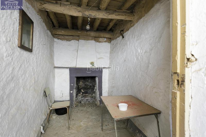 Foto 580c515d-ea0c-4328-8737-7a44eff99ba5. Masía gran vivienda para reformar en el centro de dilar en Dílar