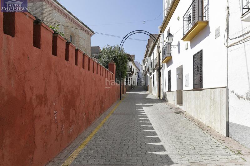 Foto cedcf983-c661-4560-9c90-2ed98838f36e. Masía gran vivienda para reformar en el centro de dilar en Dílar