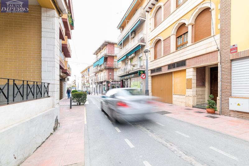 Foto 5761ef77-aa94-49fc-98f2-4088a68276ed. Local comercial a de la fuente 1 a Peligros