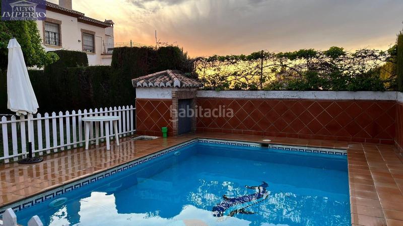 Foto 5a173add-5c98-40d7-a3c9-a27a64cc5969. Chalet avec chauffage parking piscine dans La Zubia Ciudad Zubia (La)
