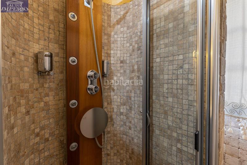 Foto df5fd364-f6bb-4f59-8a1f-5c8320831612. Chalet avec chauffage parking piscine dans La Zubia Ciudad Zubia (La)