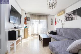 Piso  Avenida de madrid. Maravilloso piso de 3 dormitorios con terraza en avd madrid