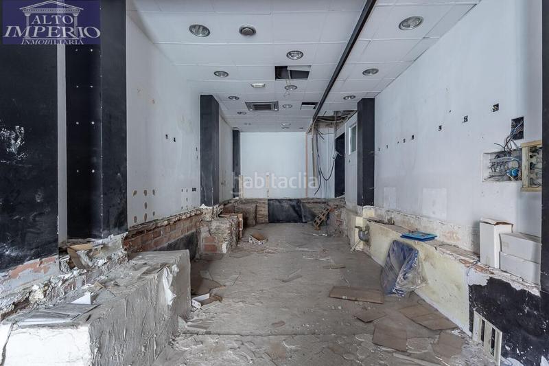 Foto 64cbcafd-5a37-442a-aafd-3d2a2ec51149. Local comercial local en carrera de la virgen en San Matías - Realejo Granada