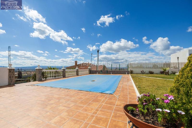 Foto 012634d4-45ce-4506-bf03-4afce7d66ecc. Casa espectacular casa independiente con piscina en Atarfe