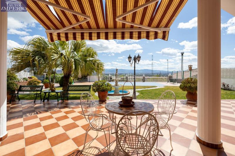Foto 16acd652-3d90-4e83-817e-cd67dfeffa95. Casa espectacular casa independiente con piscina en Atarfe
